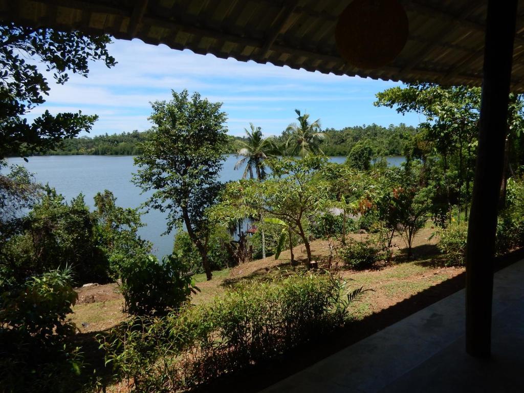 Kadolana Eco Village