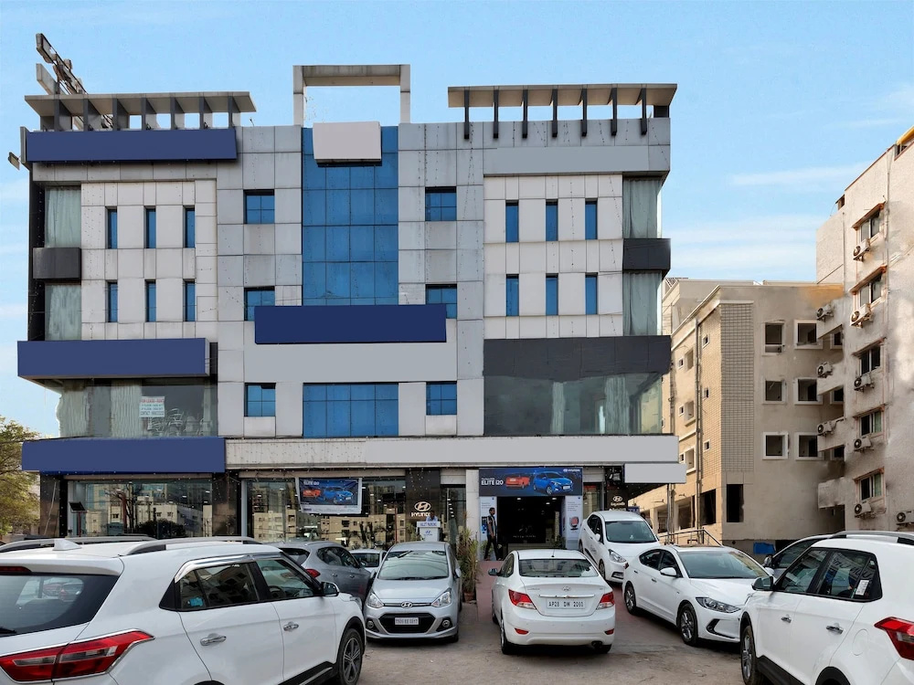 FabHotel Majestica Inn Hitech City