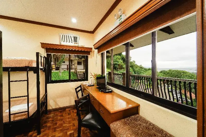 1 Bedroom Standard Quadruple room