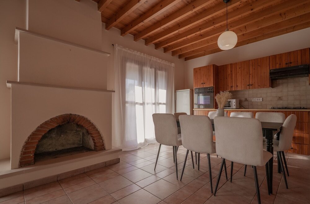 Amarakos Guesthouse by null