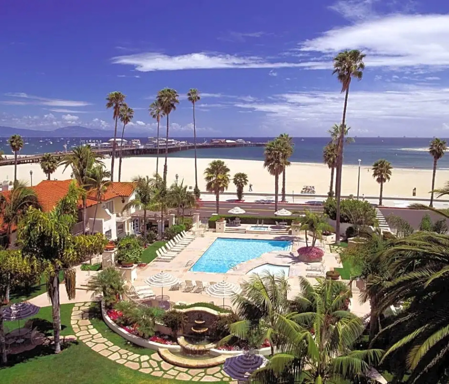 Standard room with ocean view