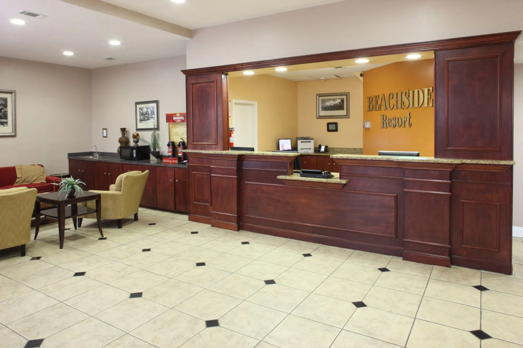 Lobby & Reception