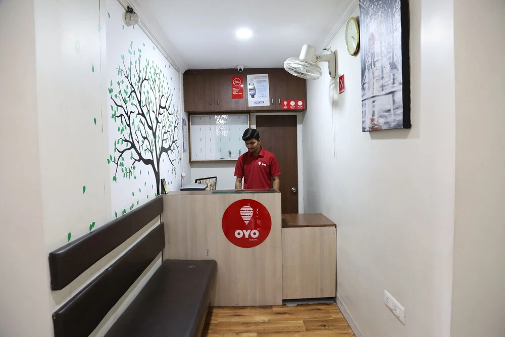 OYO 8997 Angeethi Hotel - Général