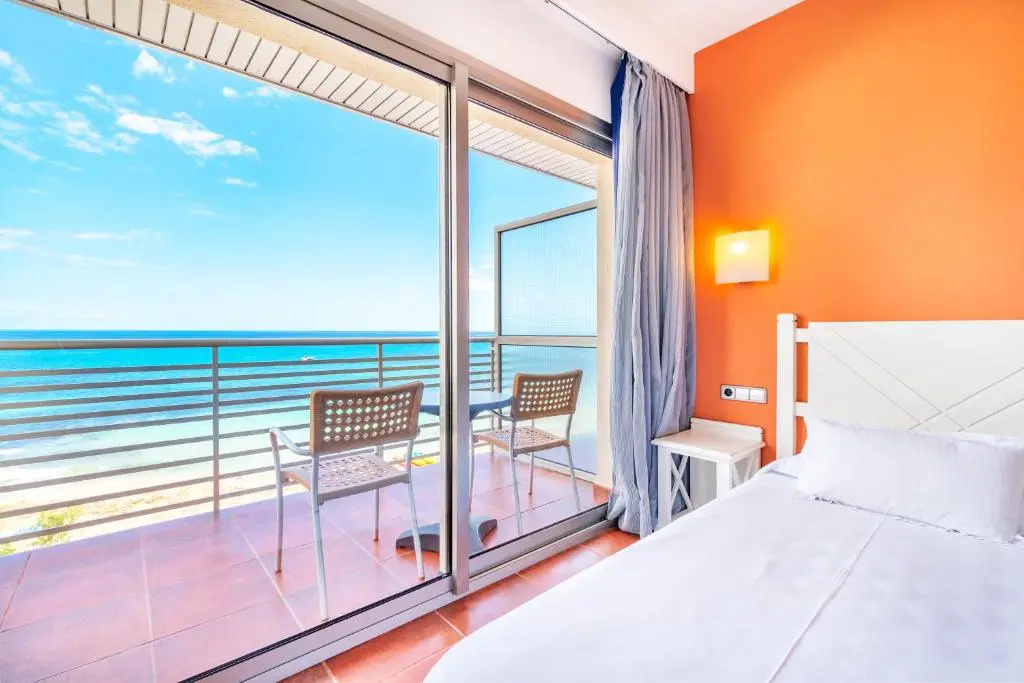 Balcony & Terrace