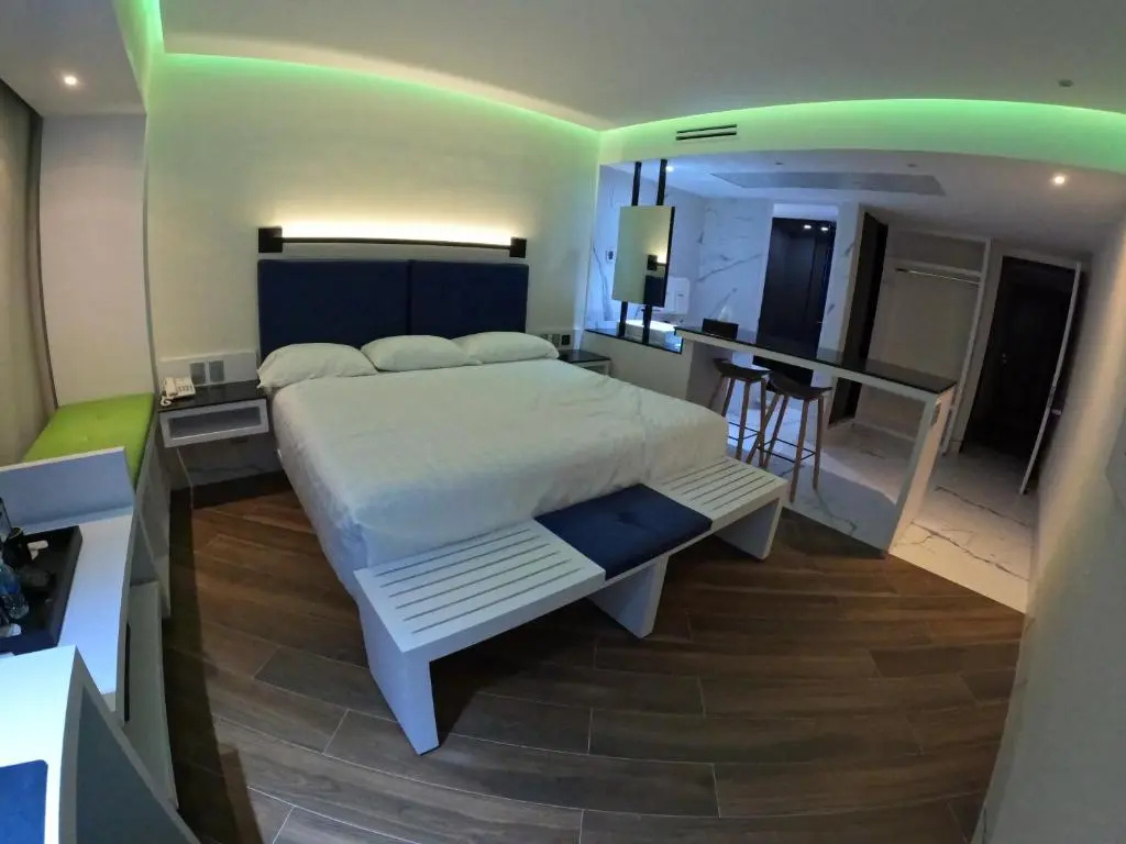Standard Suite