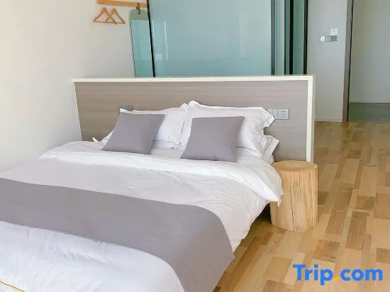 Standard Double room with sea view (full double bed)