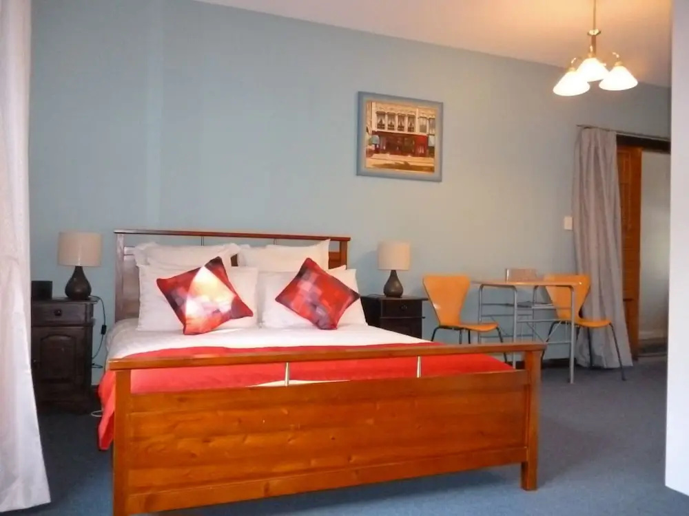 Comfort room