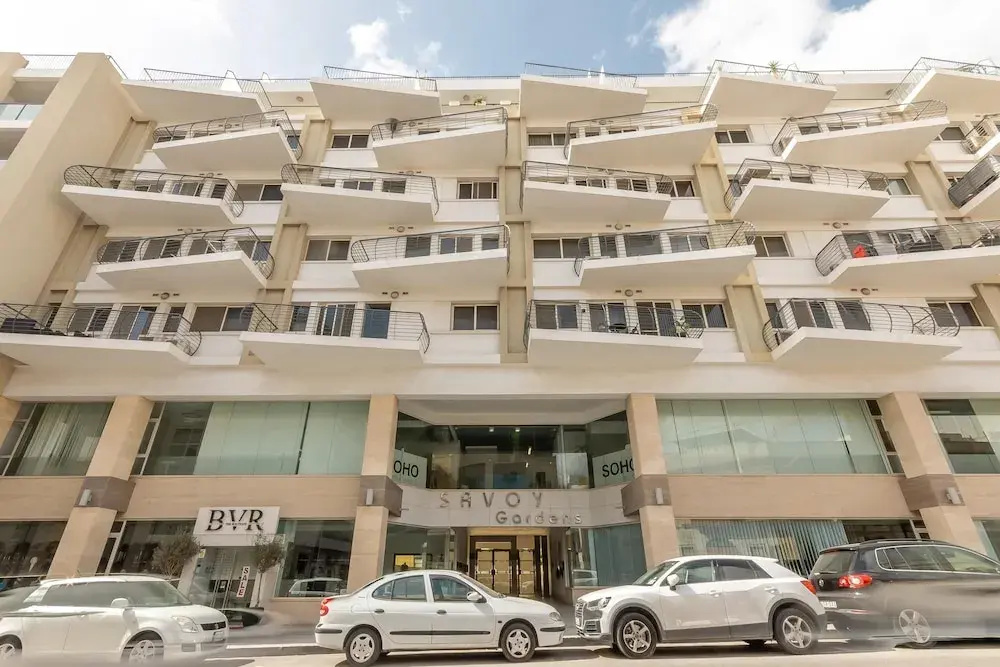 Modern Penthouse Savoy Garden in Gzira