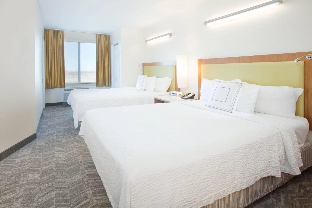 SpringHill Suites by Marriott Wichita East at Plazzio - Chambres