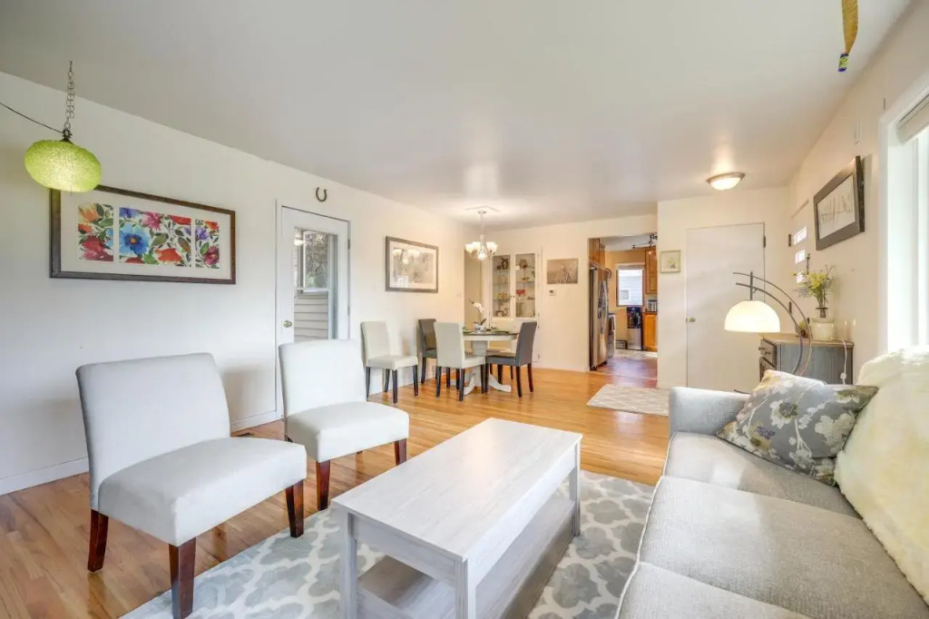 8 Mi to Lake Bowdoin: Pet-friendly Family Home! - фото 10