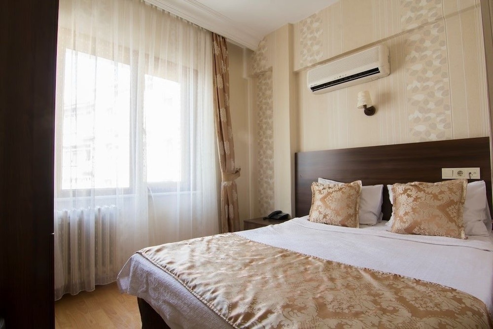 Alpin Hotel — 3