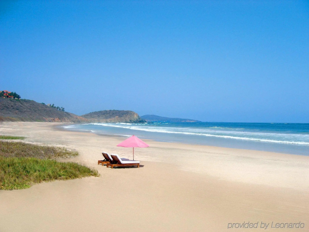 Beach & Waterfront