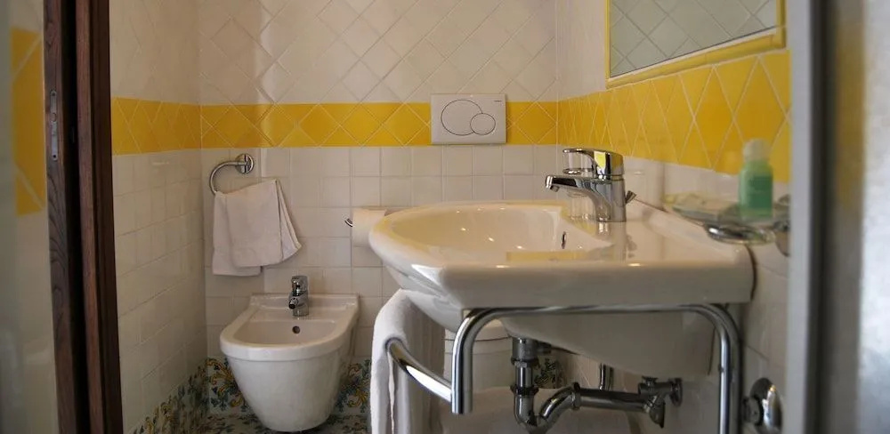 Hotel photo 26
