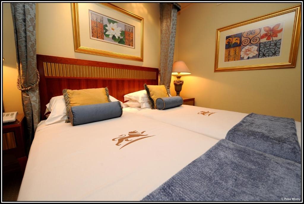 Peermont D'oreale Grande at Emperors Palace - Chambres