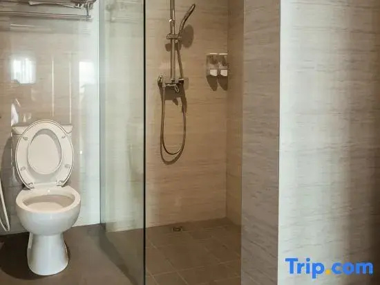 Surya Kencana Seaside Hotel - Chambres