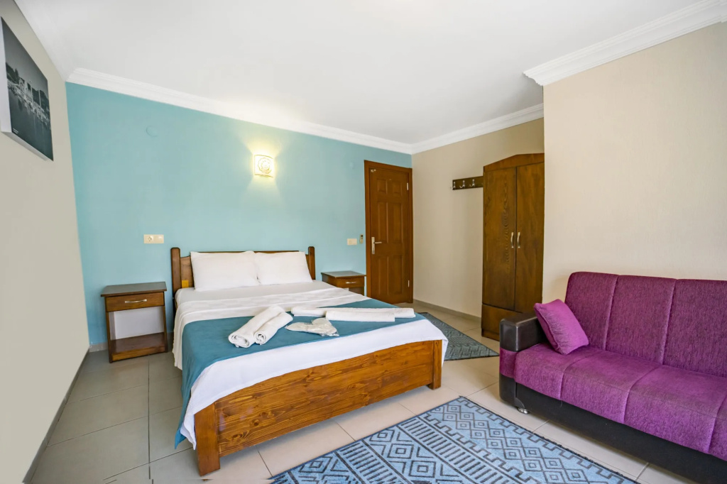 Flower Pension Hotel — 4