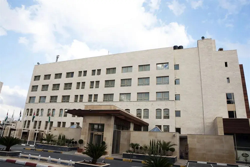 Grand Park Hotel