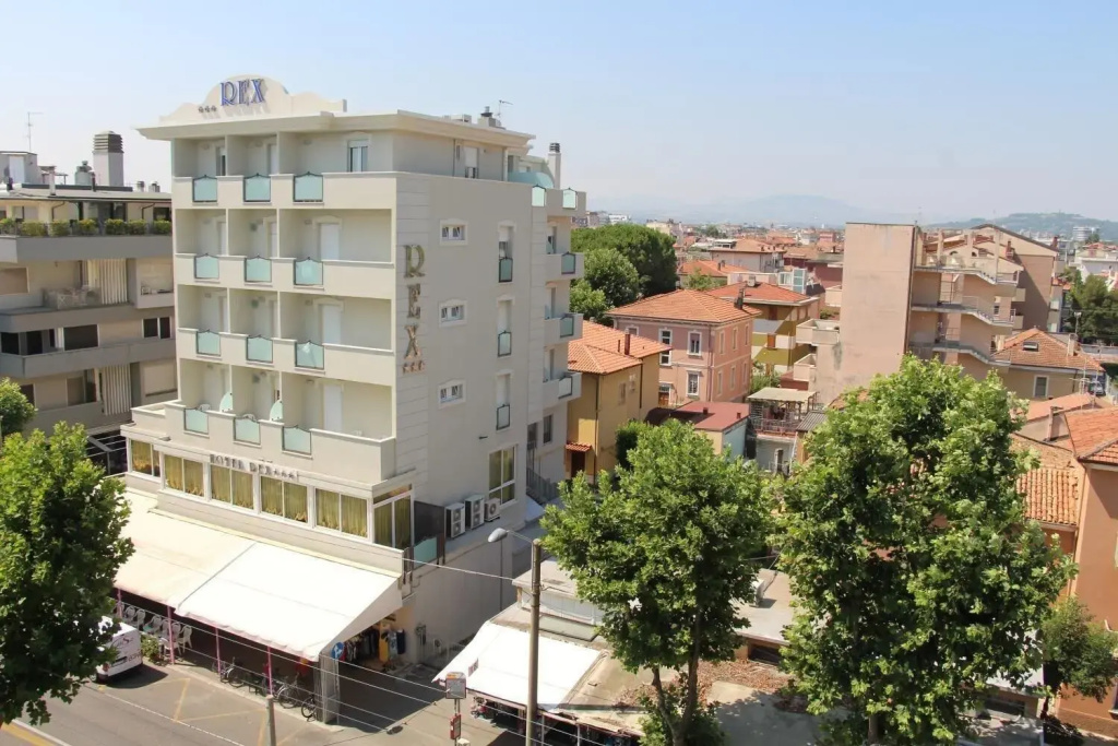Hotel photo 28