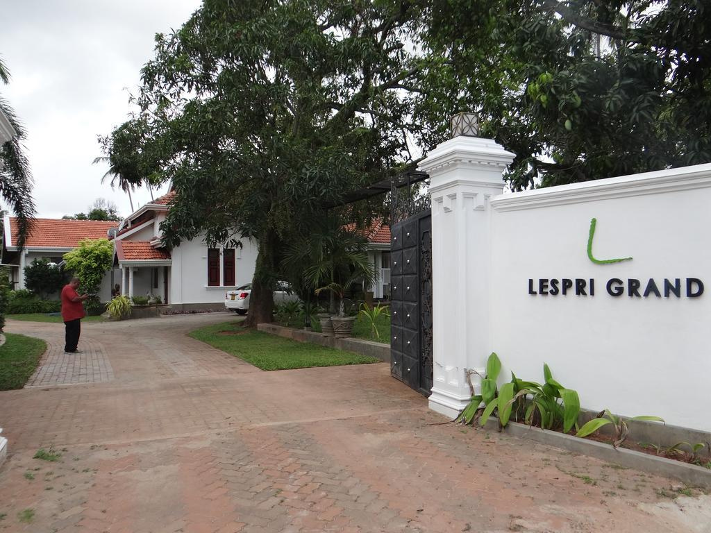 Lespri Grand