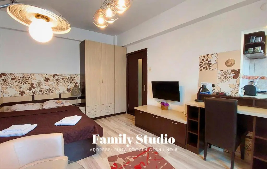 Family Studio