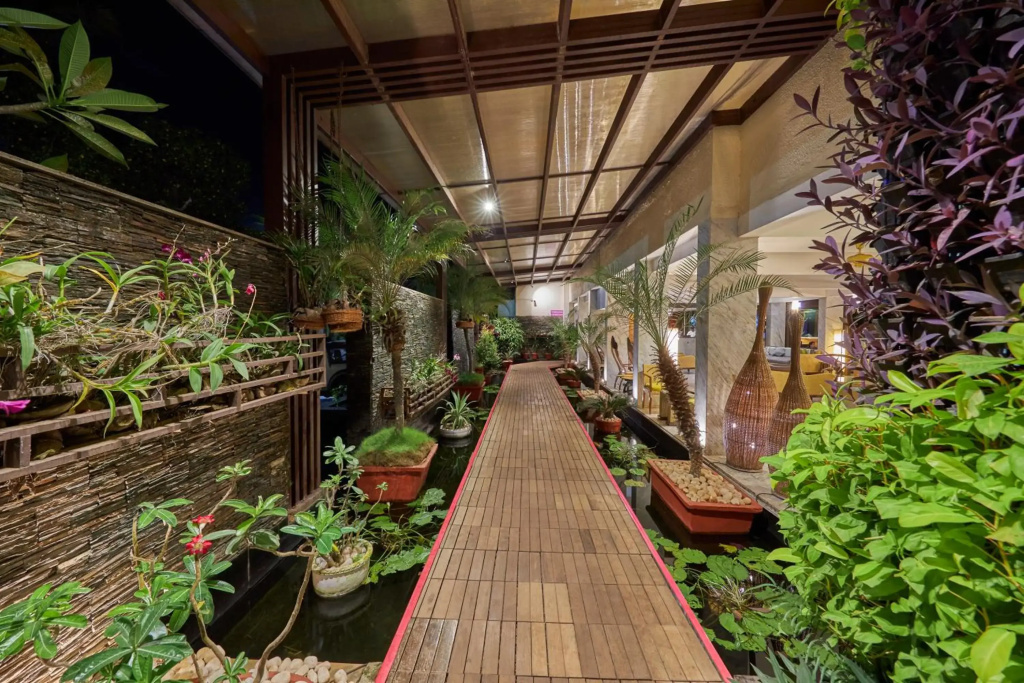 Royal Orchid Beach Resort & Spa - фото 16