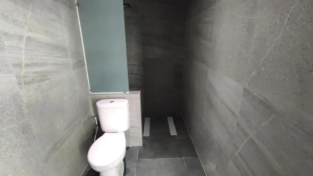 Standard Double room with balcony (full double bed)