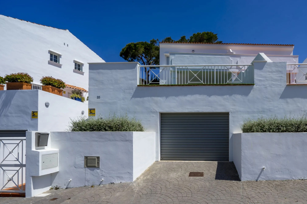 Cabopino House
