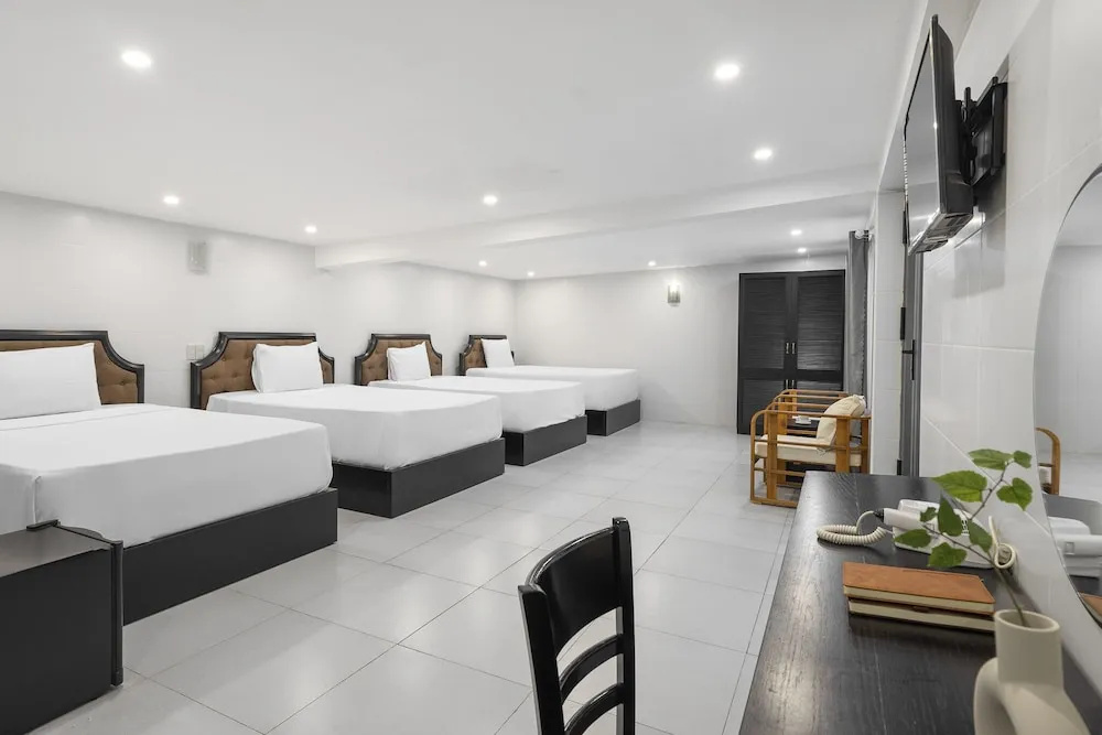 Hotel photo 18