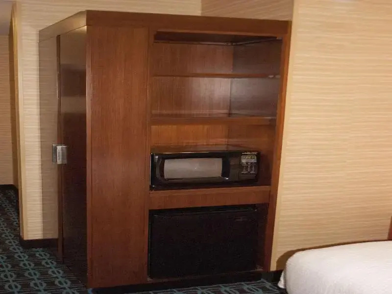 Fairfield Inn & Suites Canton South - Chambres