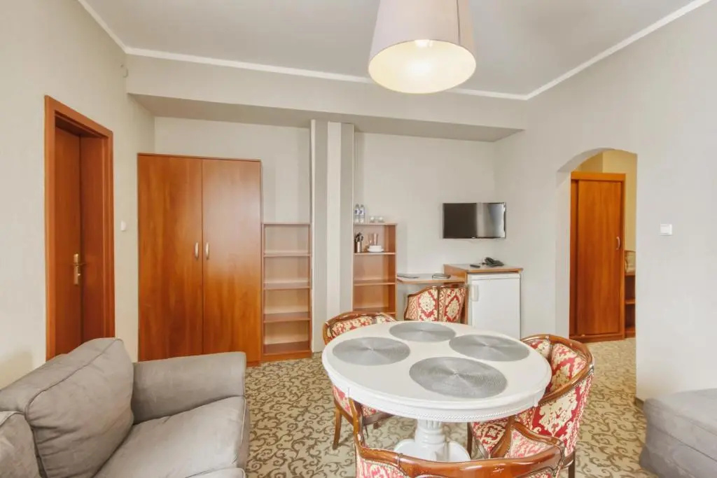 Inza Hotel - Chambres
