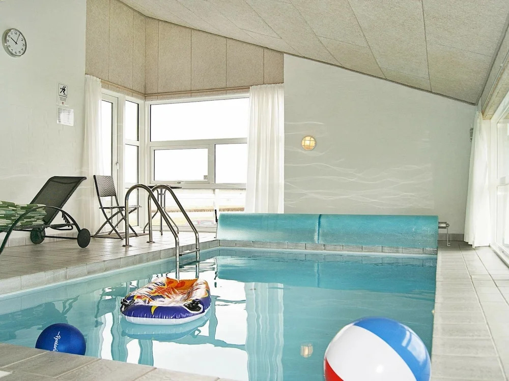 Sprawling Holiday Home in Ebeltoft With Terrace - фото 11