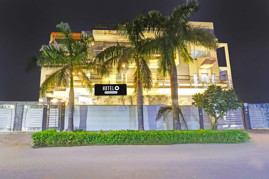 Townhouse Oak Omaxe City Centre Gurgaon