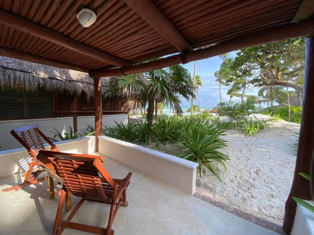 Bungalow with sea view