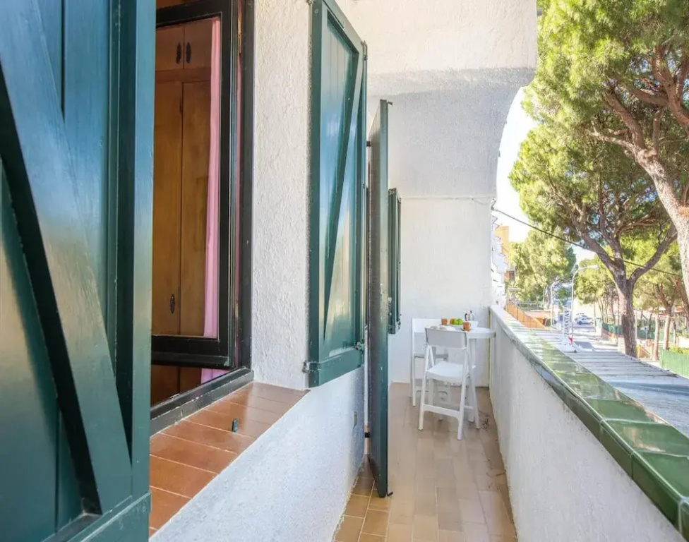 Apartment in Pals Near Peaceful Beach