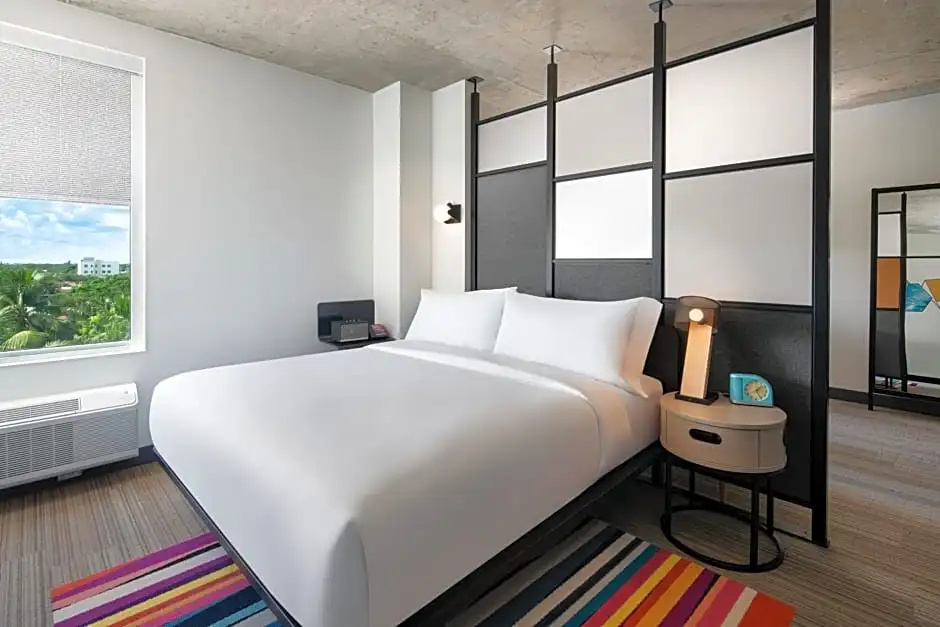 Double Suite with view (full double bed)