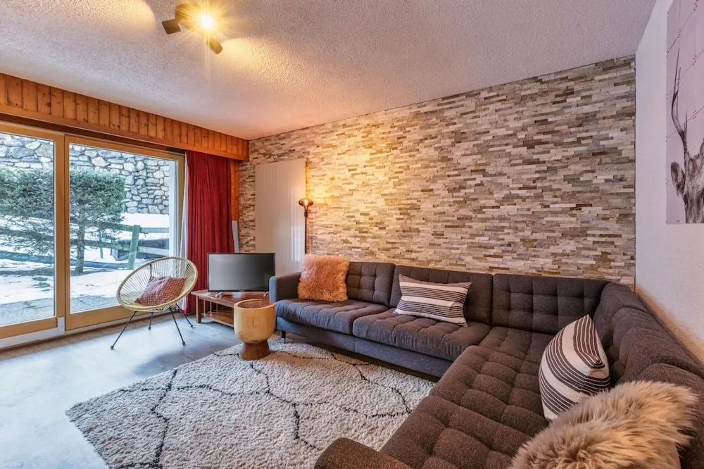 Nevada 404 - Centrally Located 6 pax Apartment Garage