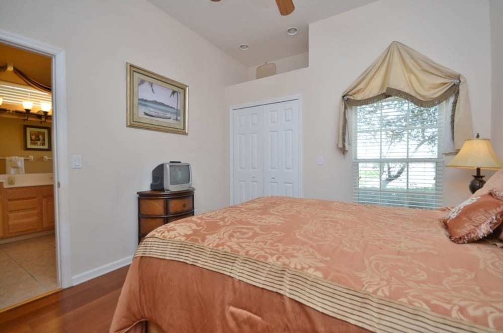 Highlands Reserve Golf & Country Club - 233 Prestwick Drive - Général