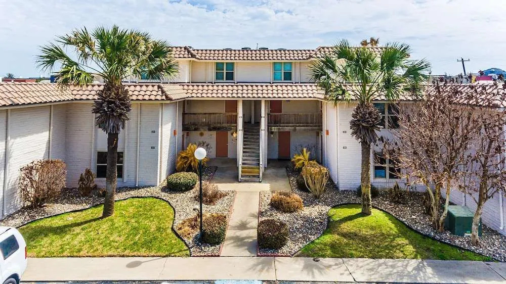 Pearl Marlin by Silver Sands Vacation Rentals