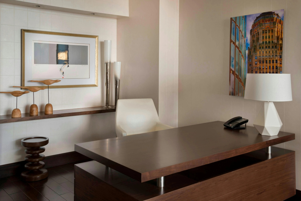 Buffalo Marriott at LECOM HARBORCENTER — 5