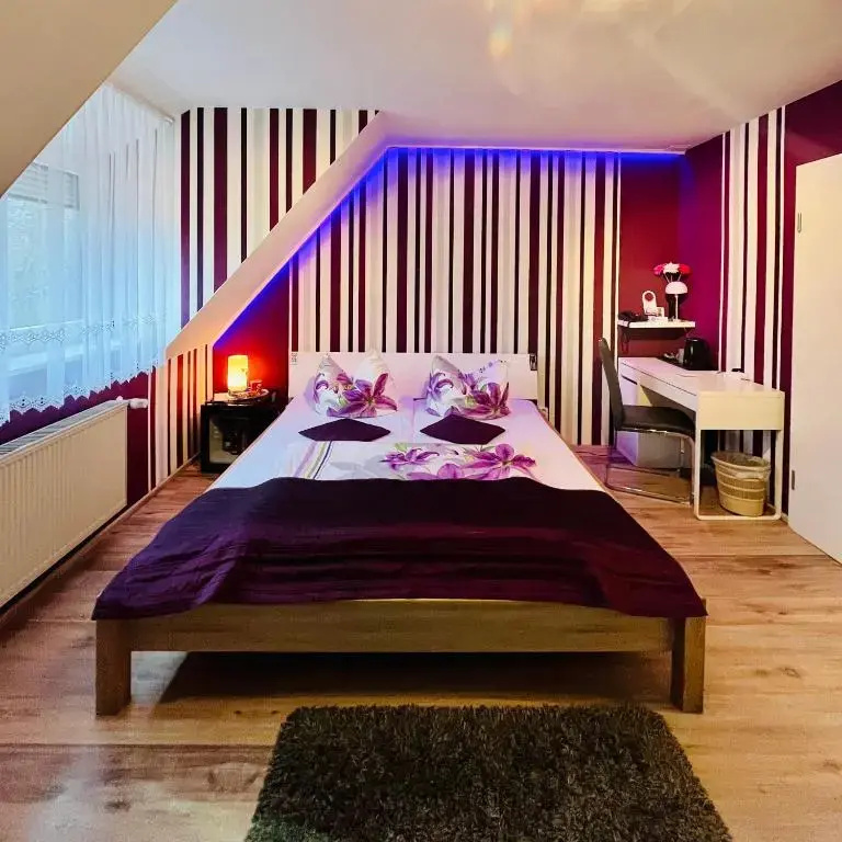 Standard Double room full double bed