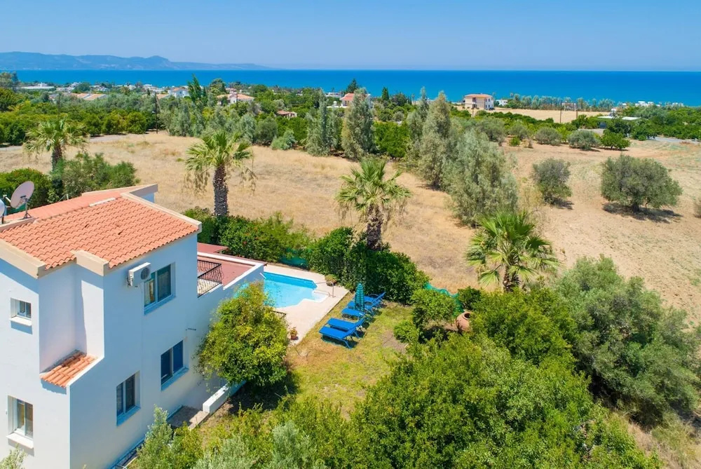 Villa Aristotelis in Argaka