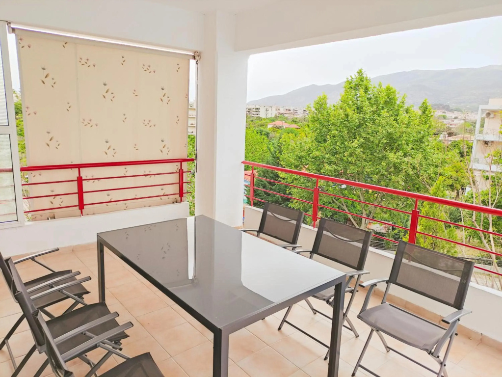 Summer Breeze Apartment in Kalamata