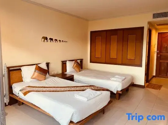 Standard Double room with garden view (twin beds)