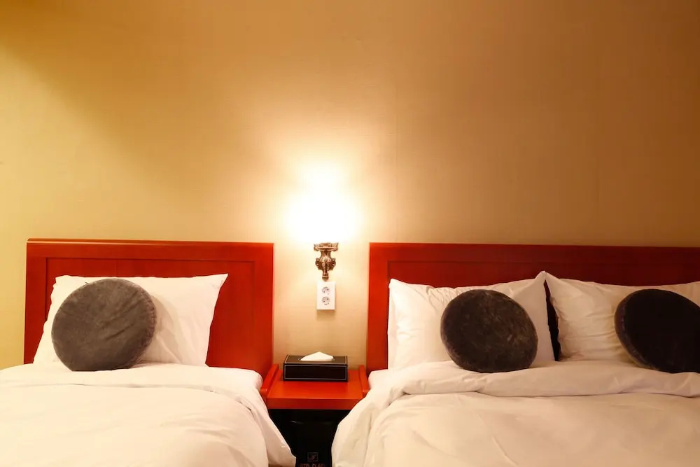 Anmyeondo Plaza Hotel - Chambres