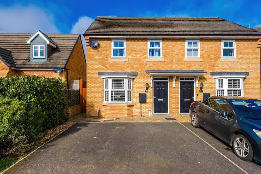 Ideal for Business Long-term Guests Free Parking