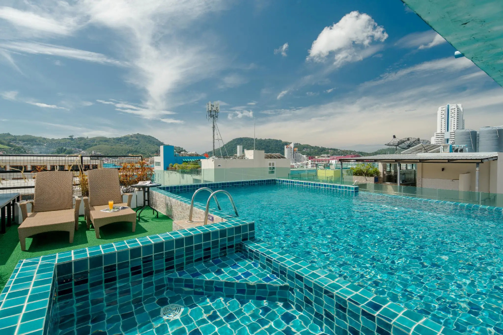 Patong Buri Resort Hotel - Général