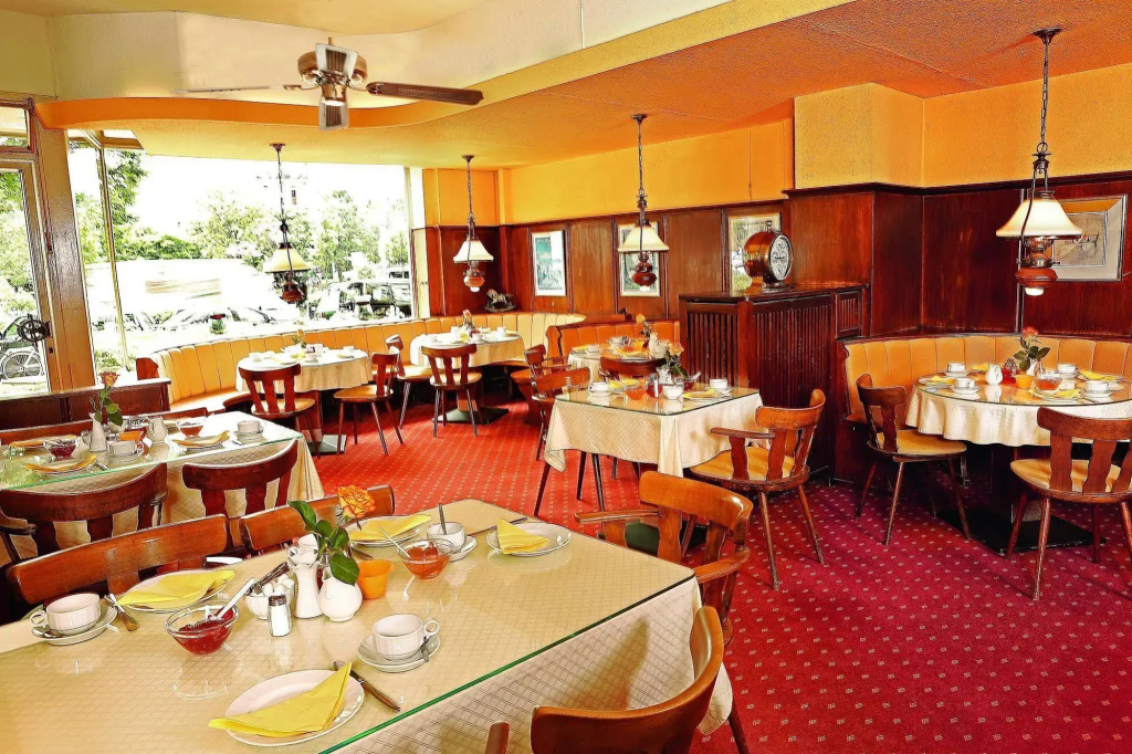 Hotel photo 11
