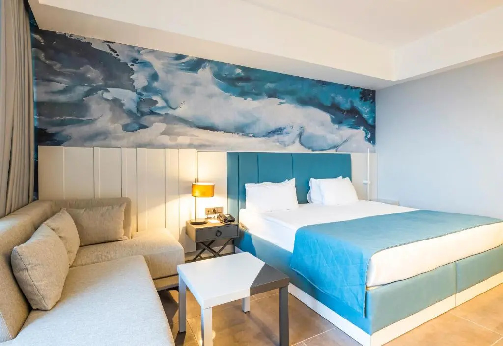 Standard Double room with sea view (full double bed)