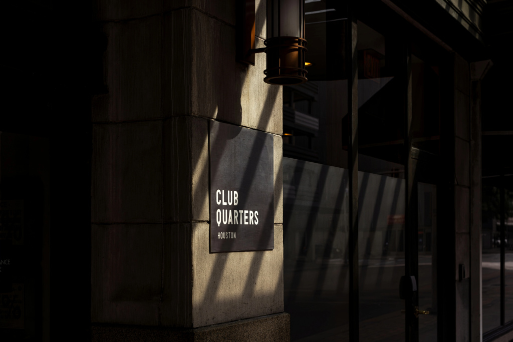 Club Quarters Hotel Downtown, Houston