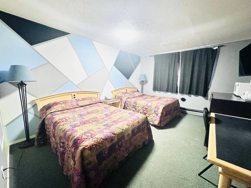 Grizzly Motor Hotel - фото 3